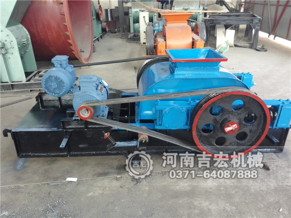 狼牙齒輥破碎機(jī)價(jià)格_小型狼牙齒輥破碎機(jī)多少錢一臺(tái)？