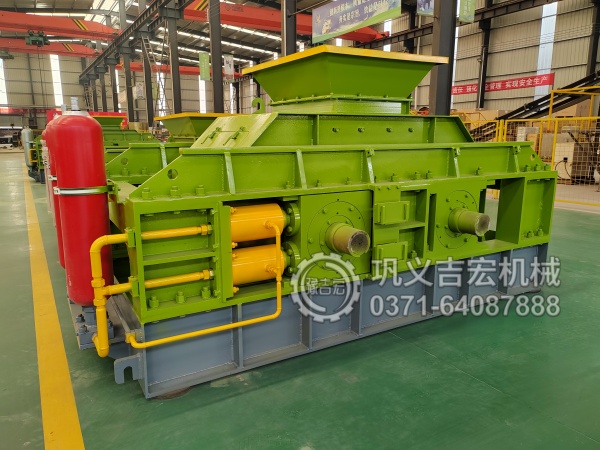 雙級(jí)無篩底制砂機(jī)誰家做的好,能破碎哪些物料,破碎效果如何？
